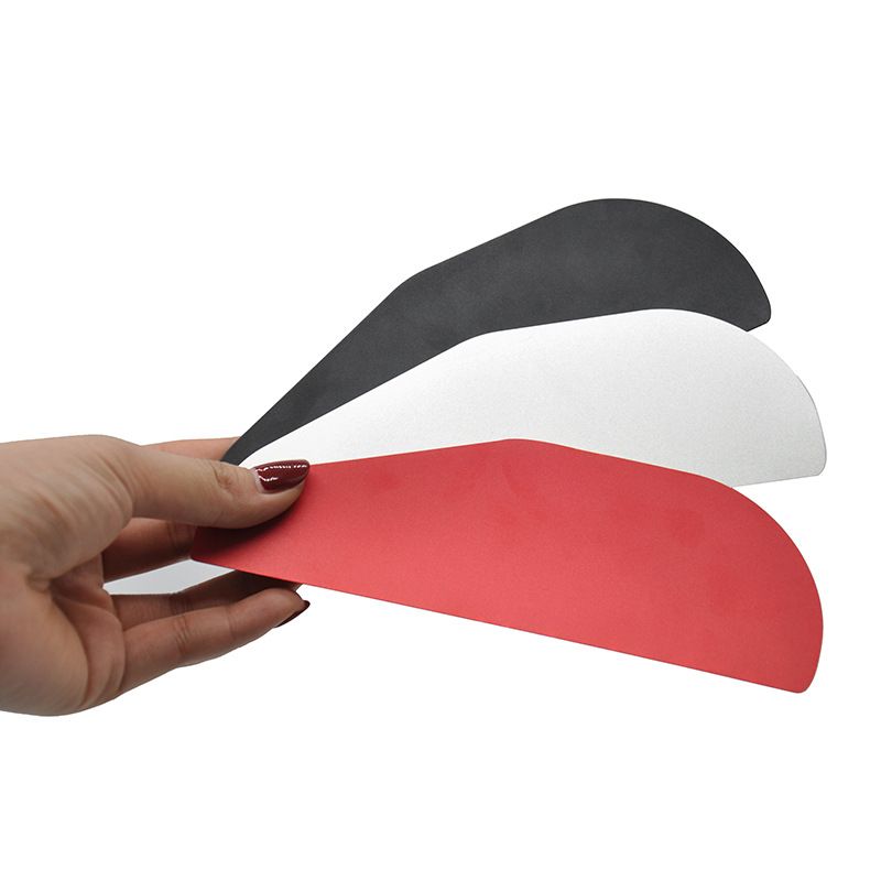 The car rearview mirror rain shield is made of aluminum alloy, which is heat-resistant and does not deform. It provides rain and rain protection for rearview mirrors Application Scenario