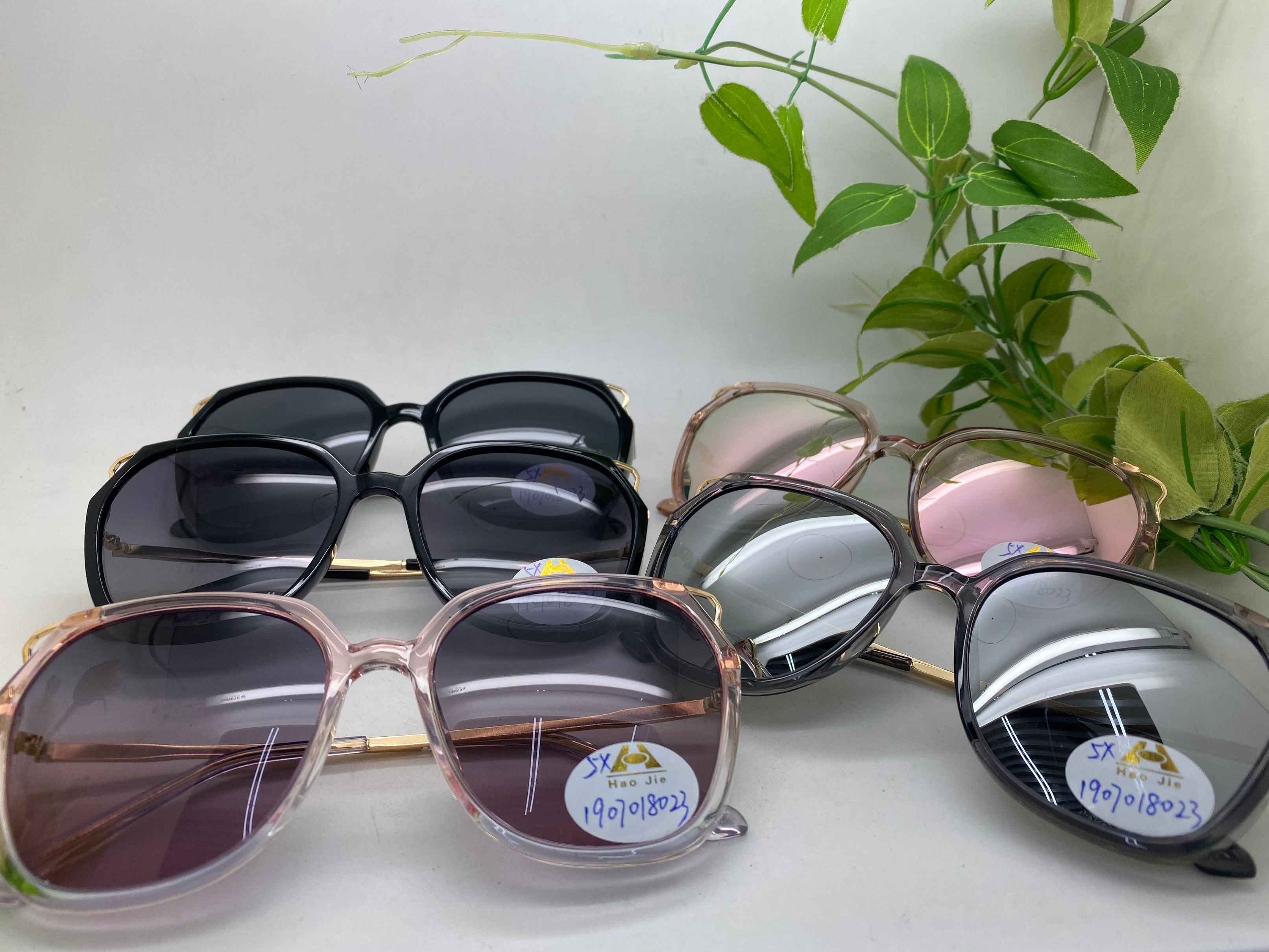 1907- New sunglasses with polariscope, Korean fashion for women full figure