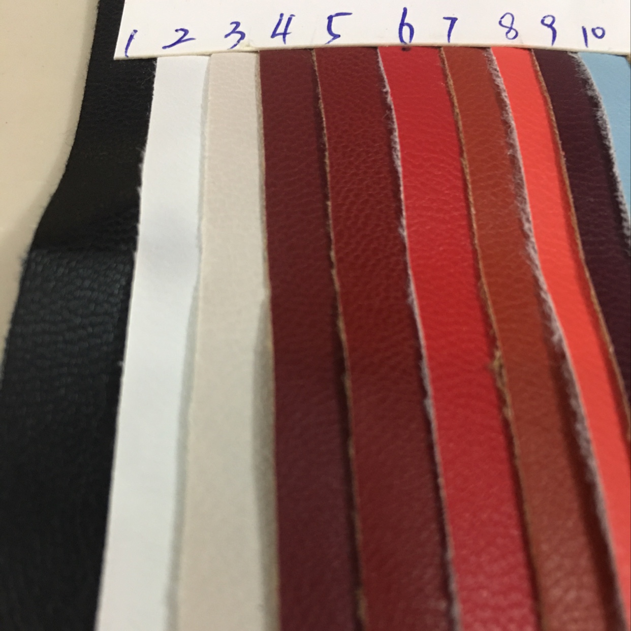Hot-selling new stretch clothing leather in large stock, high, medium and low-end bags, sofas, shoe materials and fabrics Specification image