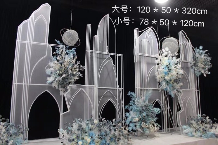 New Love River background wedding props, wedding supplies, aerial pendants, ceiling decorations, crystal hotel ceiling decorations, water droplets undefined