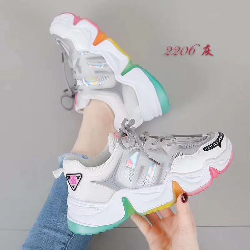 2020年夏季透气韩版潮流新款真皮休闲内增高鞋c654