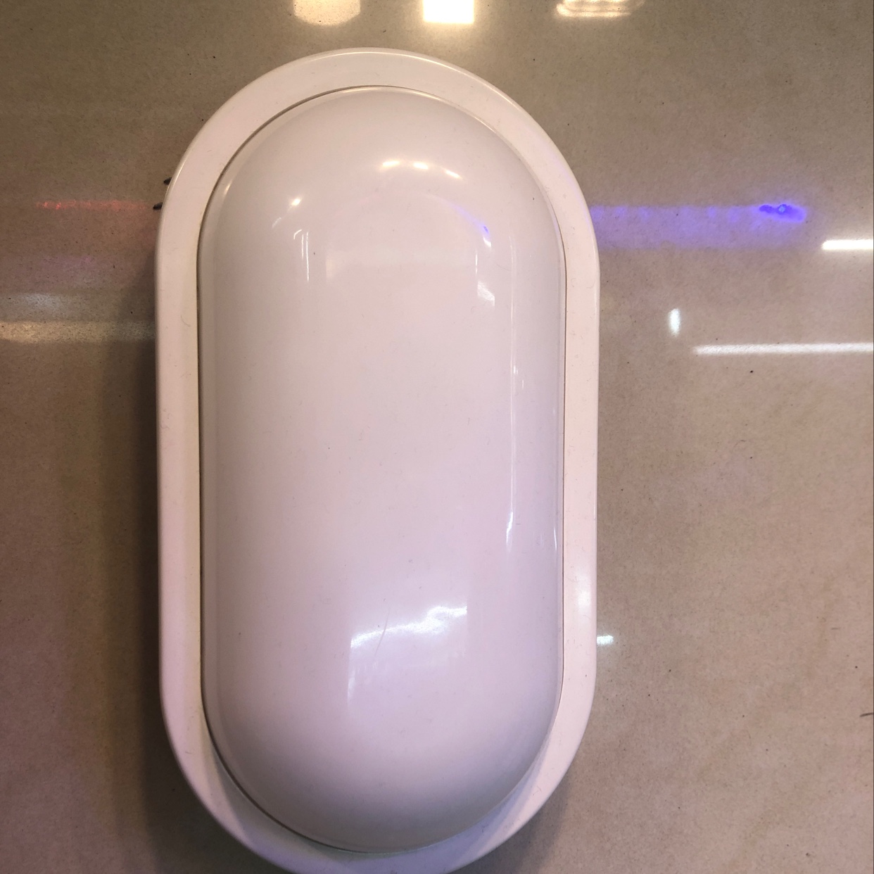 High quality bathroom kitchen can be waterproof 20W oval moisture-proof lamp thumbnail