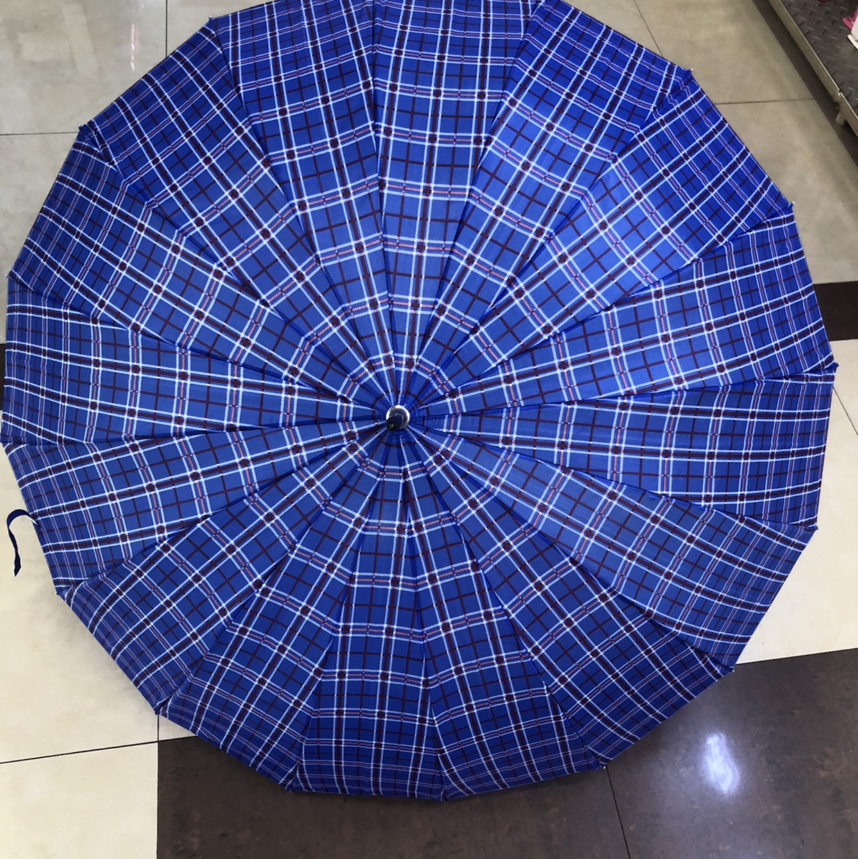 Sunshade, Rain And Uv Protection Three Folding Long Handle Lattice Umbrella details Picture