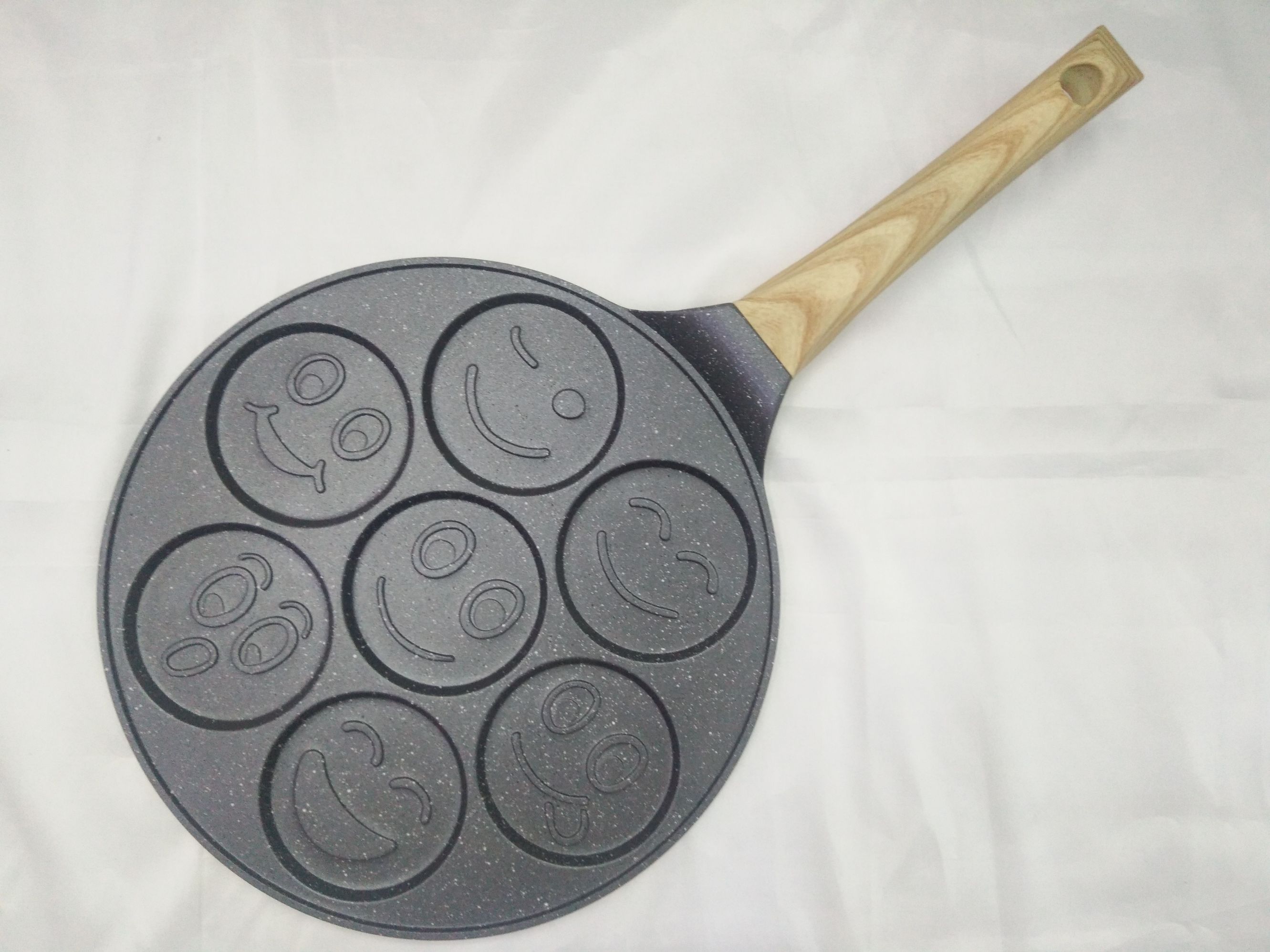 笑脸煎蛋锅麦饭石  煤气可用图