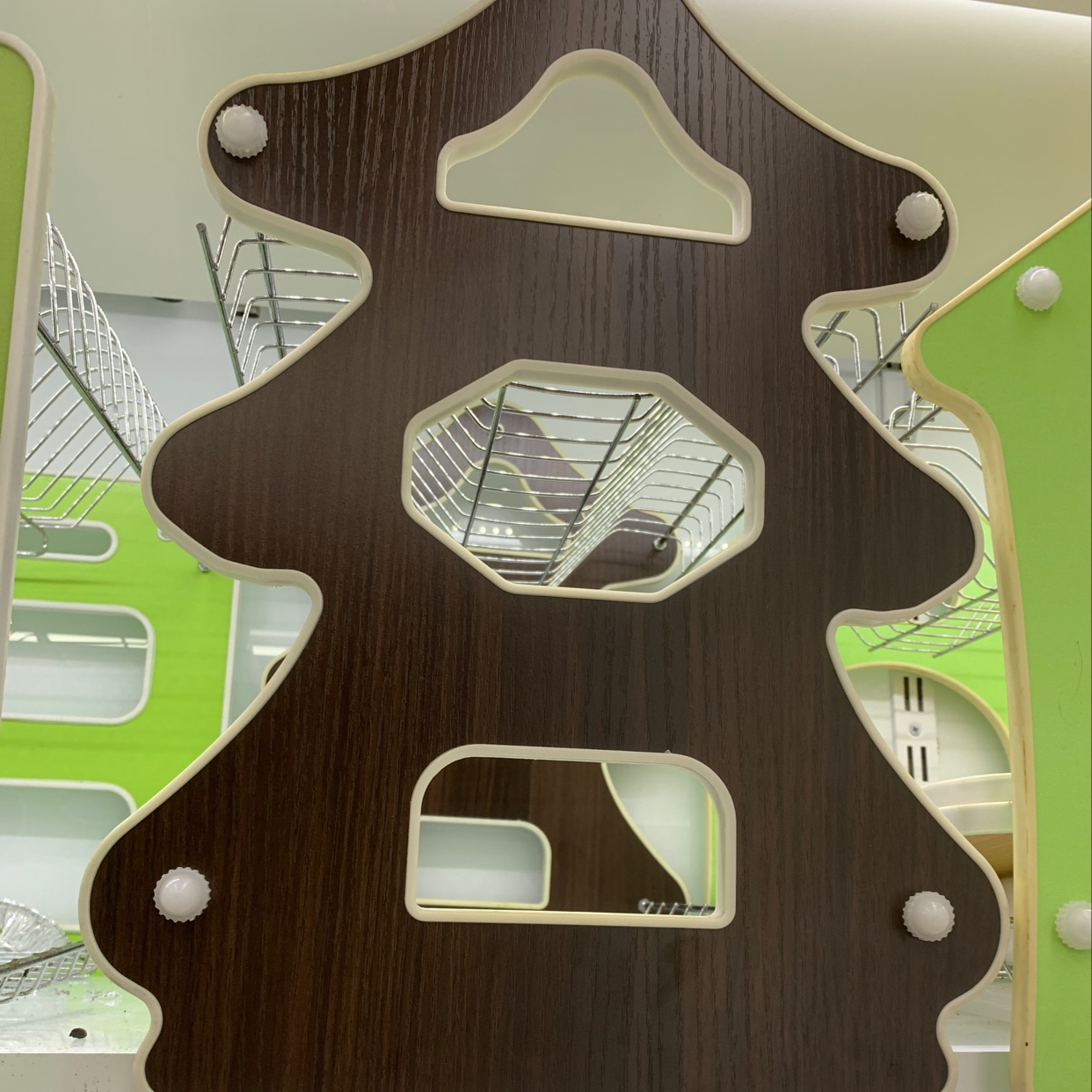 Tree Rimmed Bowl Holder details Picture