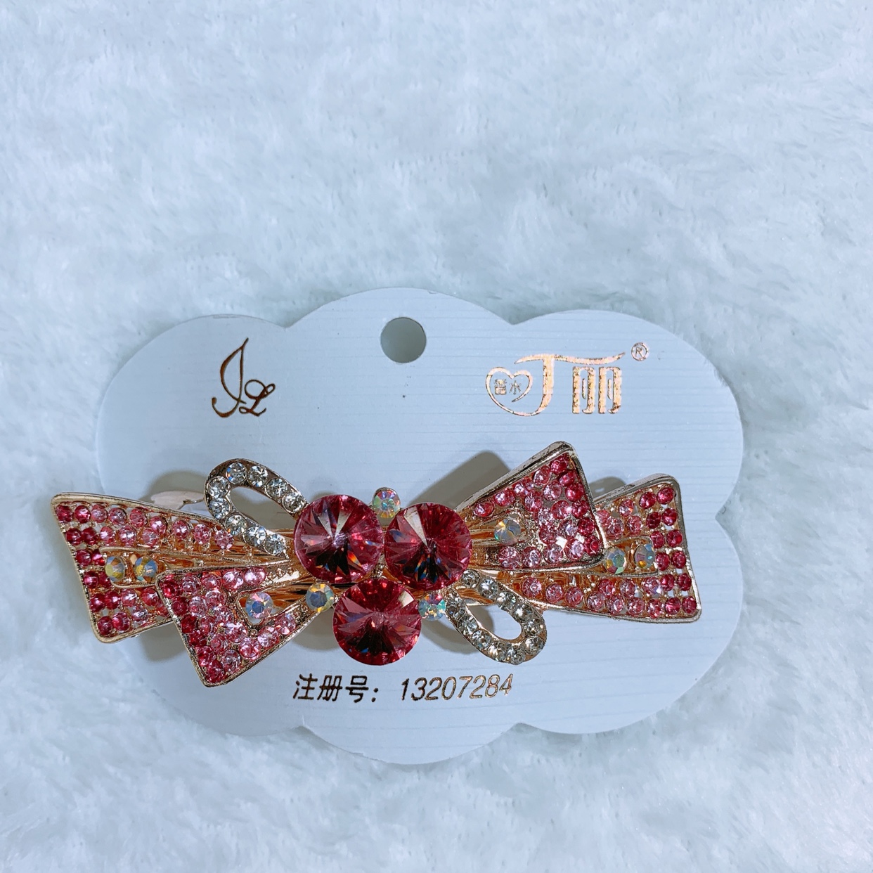 Manufacturer direct selling, quality assurance, large hairpin fashion crystal hairpin, hot style joker top clip, crystal edge clip thumbnail