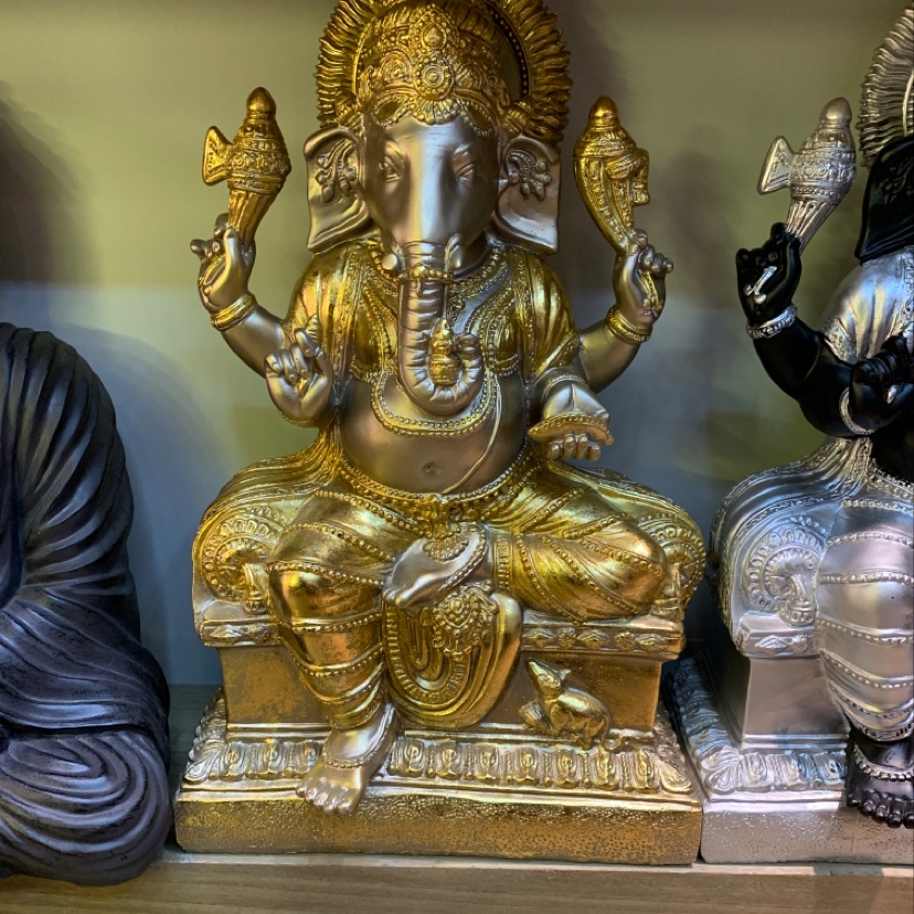 A home decoration and handicraft of GANESHA, the god of wealth from India and Southeast Asia Specification image