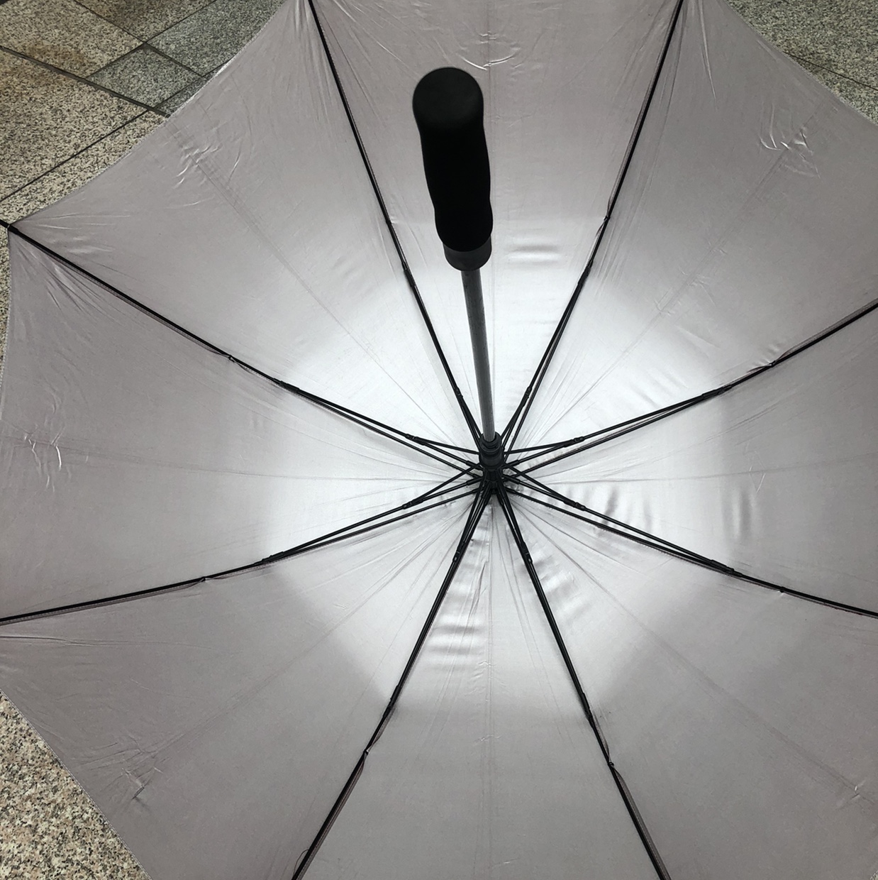 758K Fiber Silver Glue Umbrella Application Scenario
