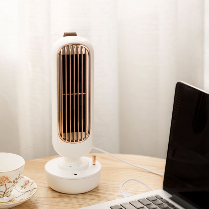 2020 New retro humidifying tower fan, creative 2-in-1 spray fan, desktop USB all-in-one humidifying fan Application Scenario