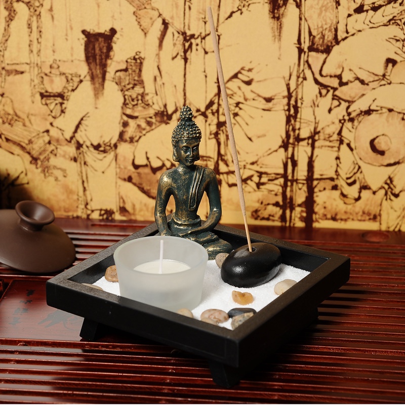 Southeast Asian-style Buddha statue handicrafts, Zen candlestick gift ornaments, resin handicrafts for restaurants and bars Application Scenario