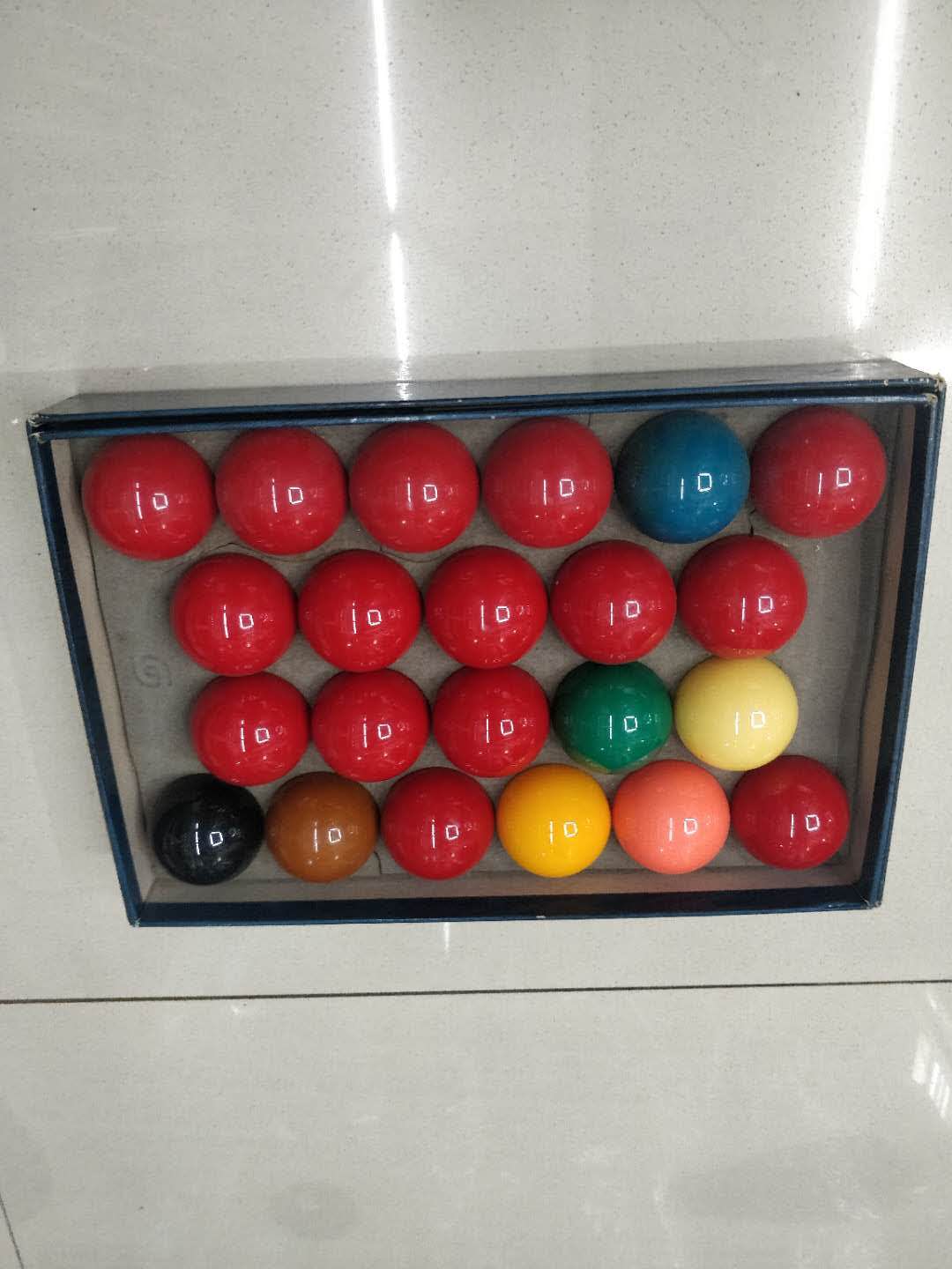 A blue box of billiards and snooker thumbnail