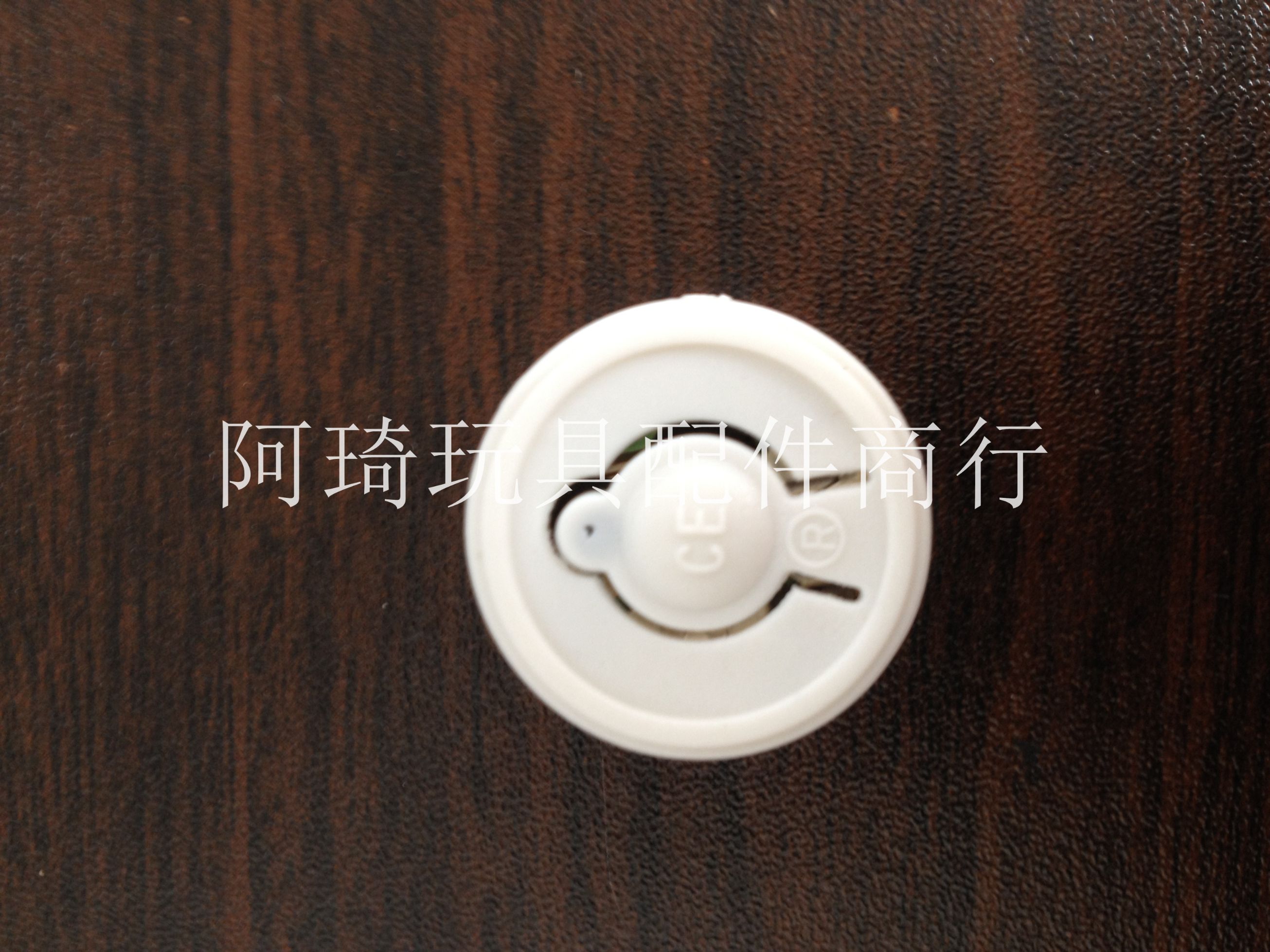 供应微挤电子音乐机芯挤压发声器动物叫猫叫狗叫音乐器28*17mm详情图3