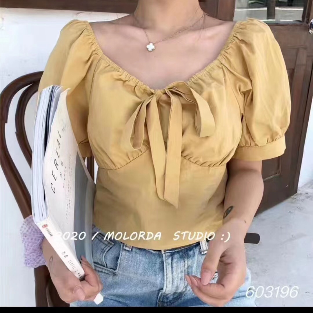 小清新领口系蝴蝶结产品图