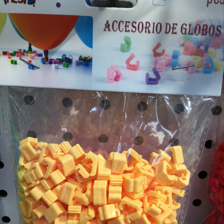 Balloon clip