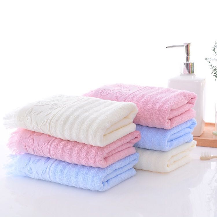 Fringed towel