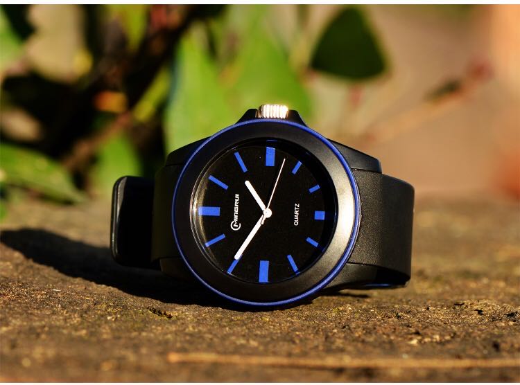 Student watches, male hands, junior high school waterproof quartz electronic watches, male teenagers, boys, children's watches, male trend details Picture