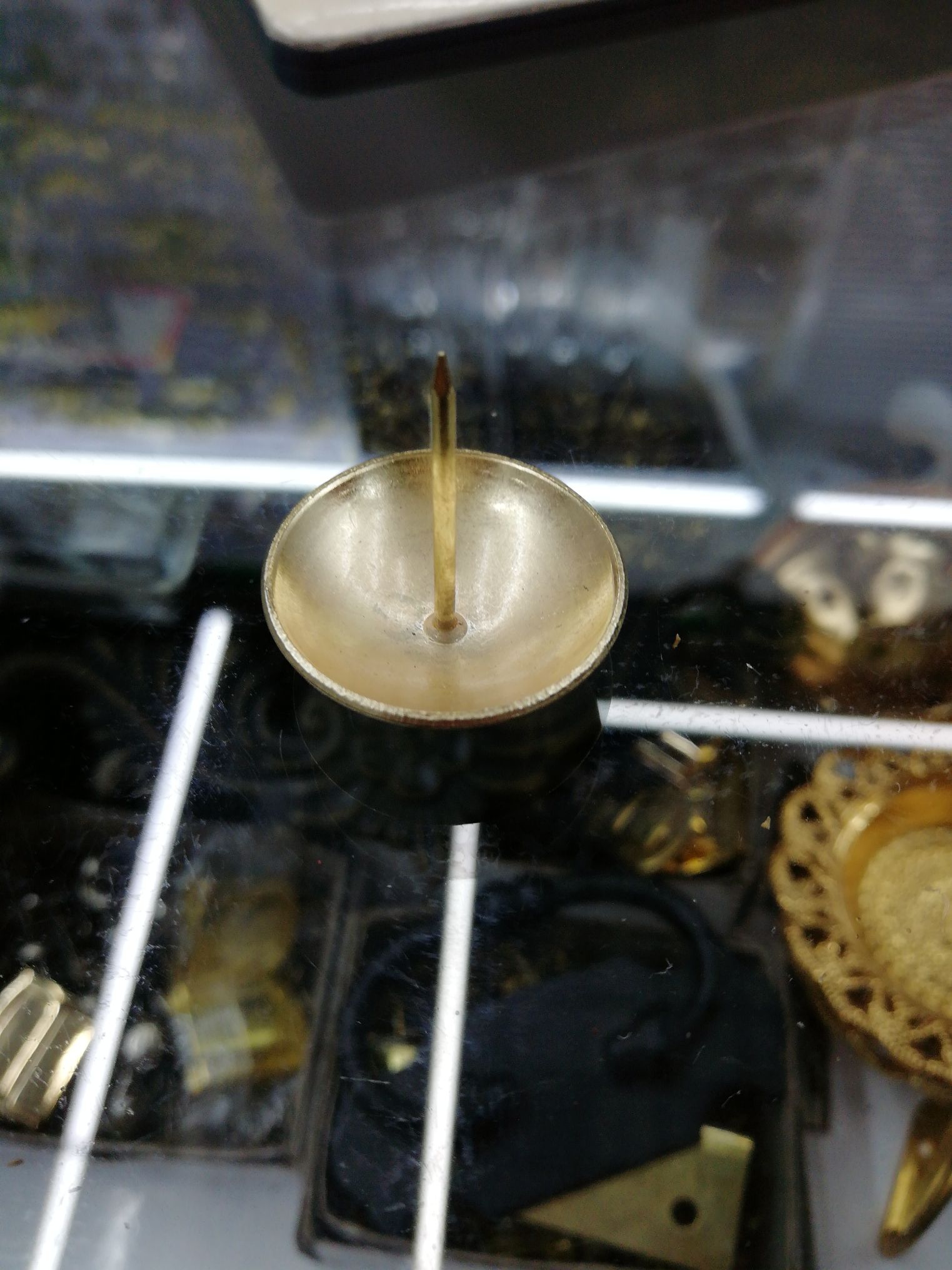 泡钉