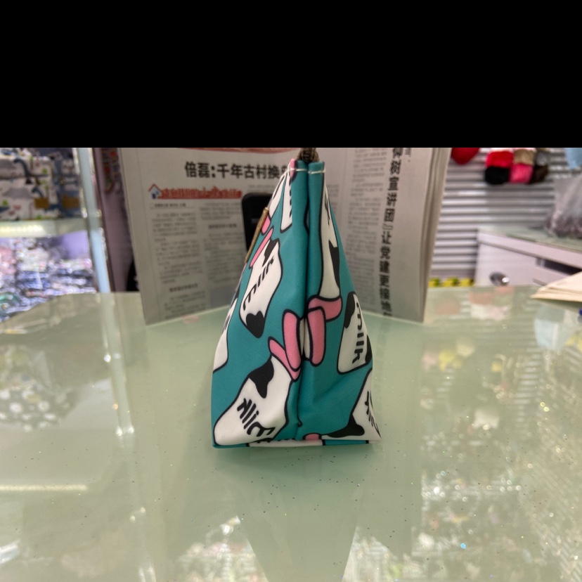 化妆包/化妆品网纱包/化妆包网纱/洗漱包/化妆镜白底实物图