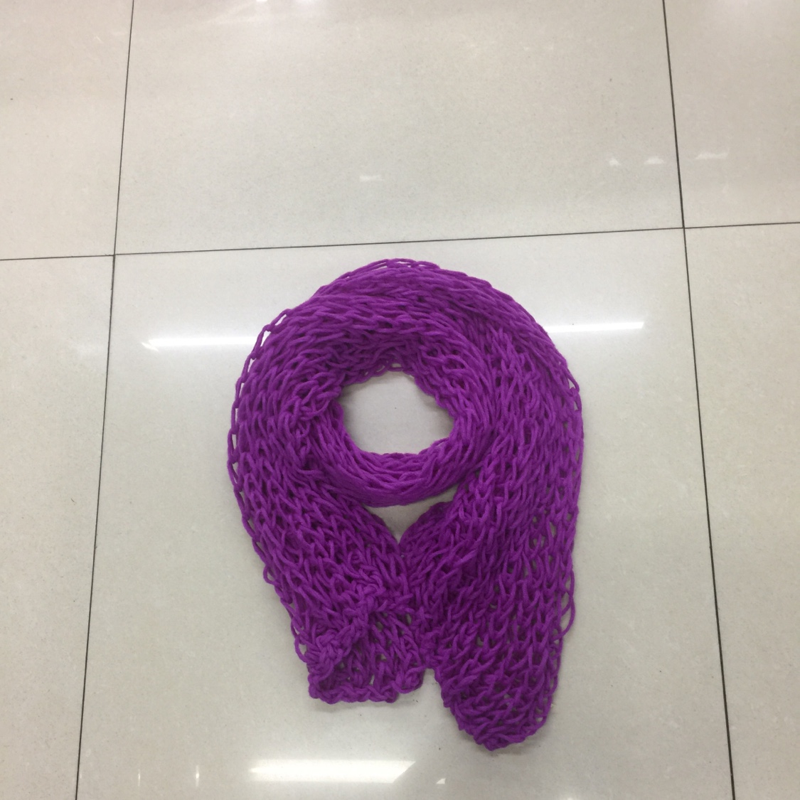 Acrylic yarn comes in a variety of colors, including acrylic yarn and polyester yarn Specification image