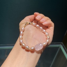 天然芙蓉石粉色水晶貔貅手链 搭配粉白色珍珠手链