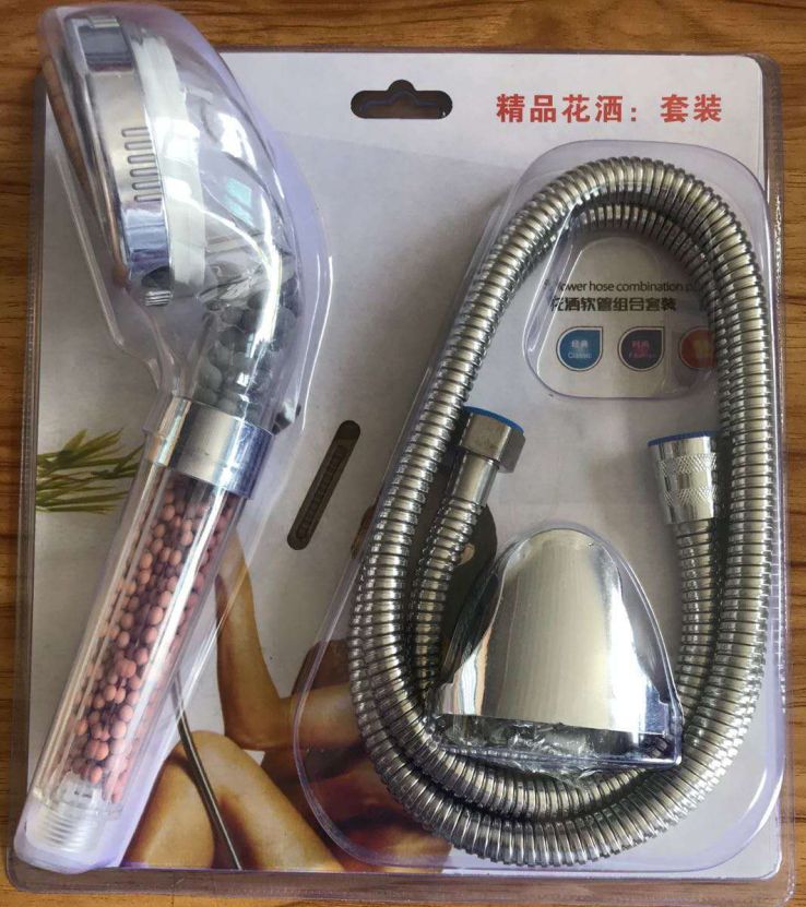 Sell like hot cakes three-piece water-saving, multi-function, fall-resistant, flower-sprinkling, blister pack thumbnail