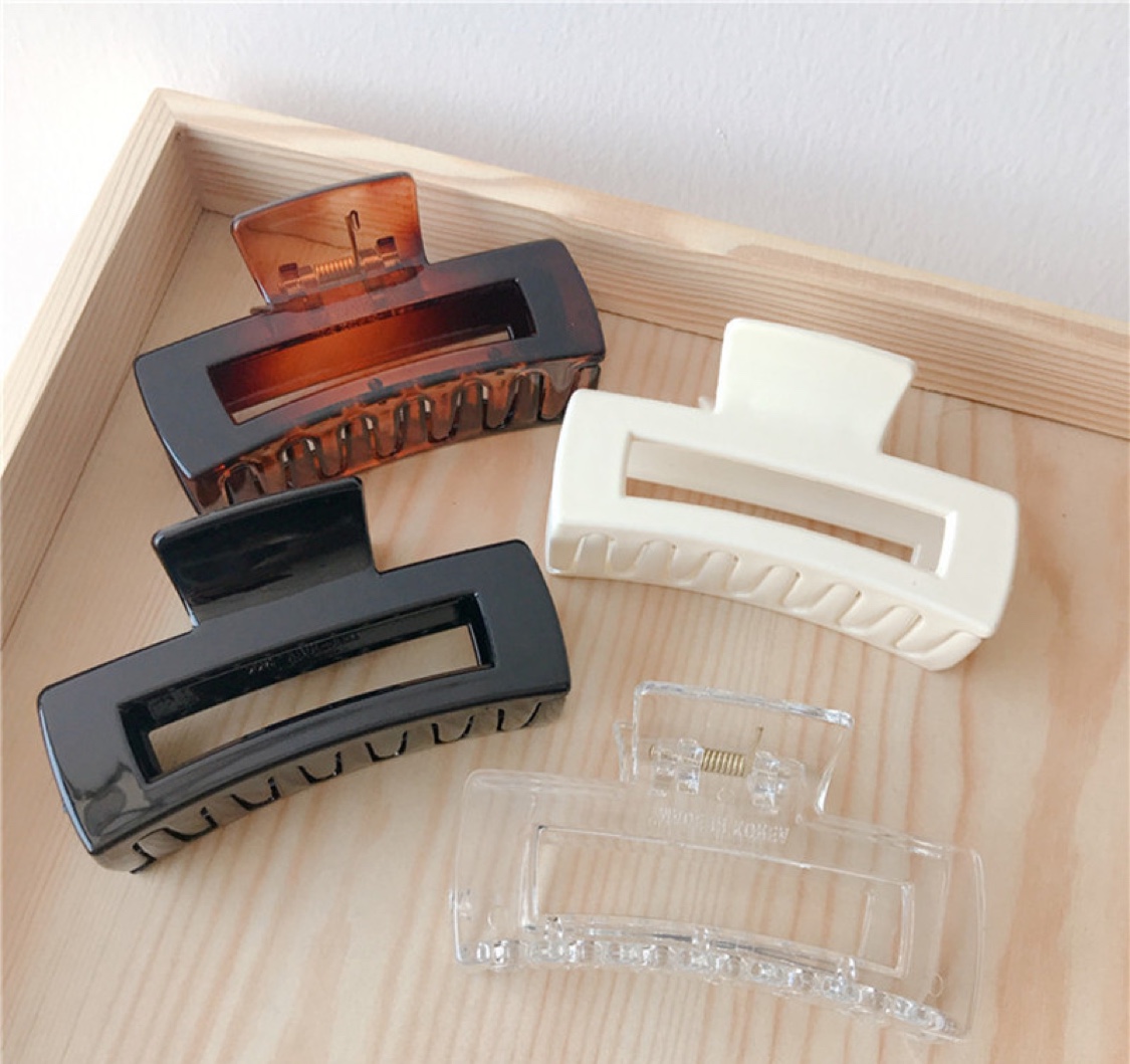 Korean version of INS wind air hair grab rectangular bath clip thumbnail