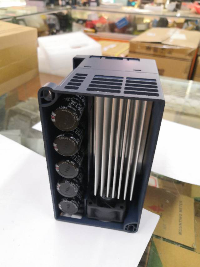 深圳易能牌ENC800变频器多功能无速度传感器矢量控制型变频器详情图1