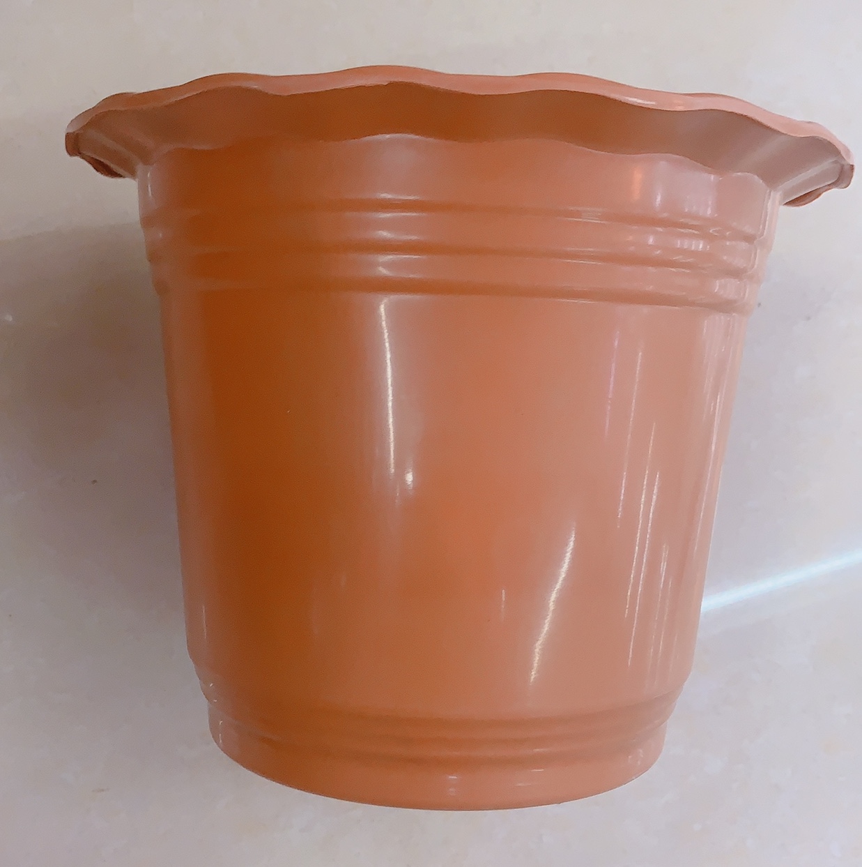 350*290 round flowerpot thumbnail