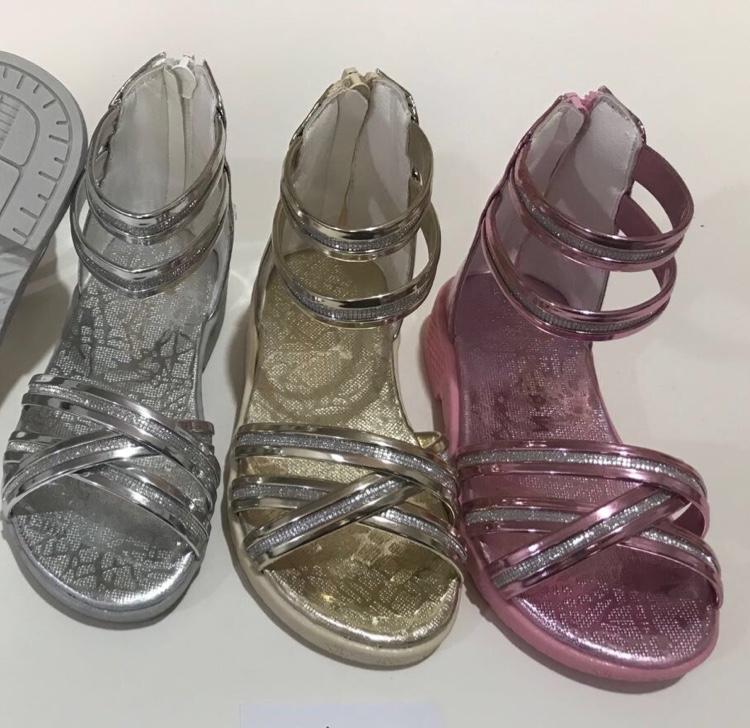 儿童罗马凉鞋儿童粘带新款舒适防滑女鞋凉