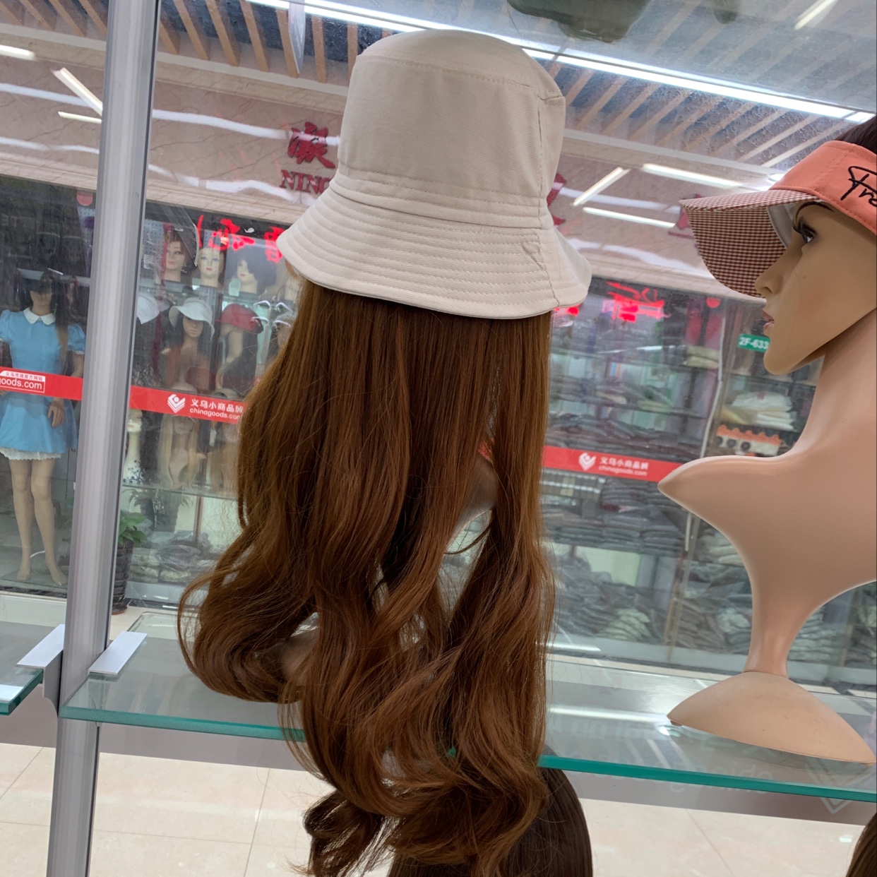Wholesale and customization of hats, wigs, fisherman hats, and wigs (including hats) Specification image