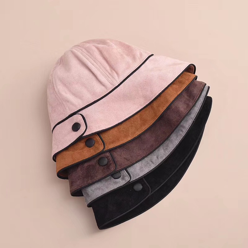 The new high-end and elegant suede fisherman's hat for women in autumn and winter, the retro basin hat, is stylish and covers the face details Picture