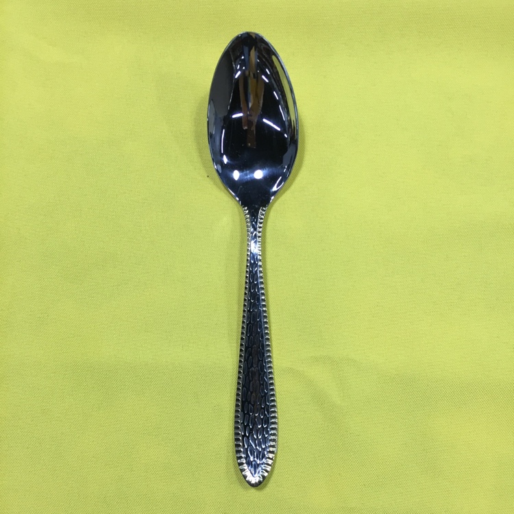 Gold plated corrugated handle for the main meal thumbnail