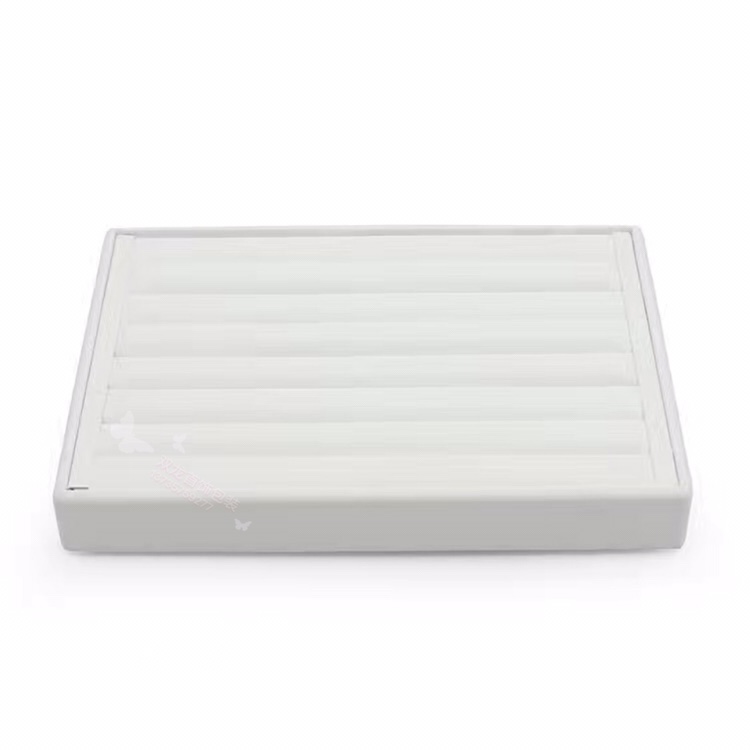 拉丝皮pu戒指盒耳钉盒吊坠盒手镯盒手链盒项链盒手表盒水晶盒亚克力盒首饰盒包装盒礼品盒珠宝展示道具托盘等等....产品图