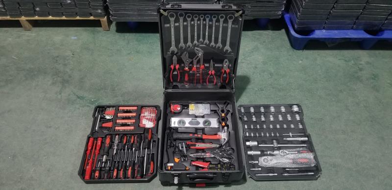 399PC tool set thumbnail