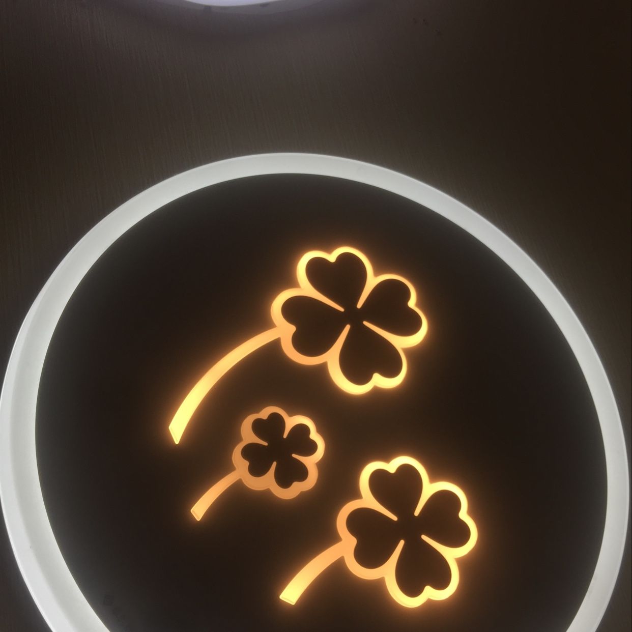 Zhuo's sunflower ceiling lamp is simple and creative. The sunflower-shaped lamp is beautiful, durable and exquisite detail image 1