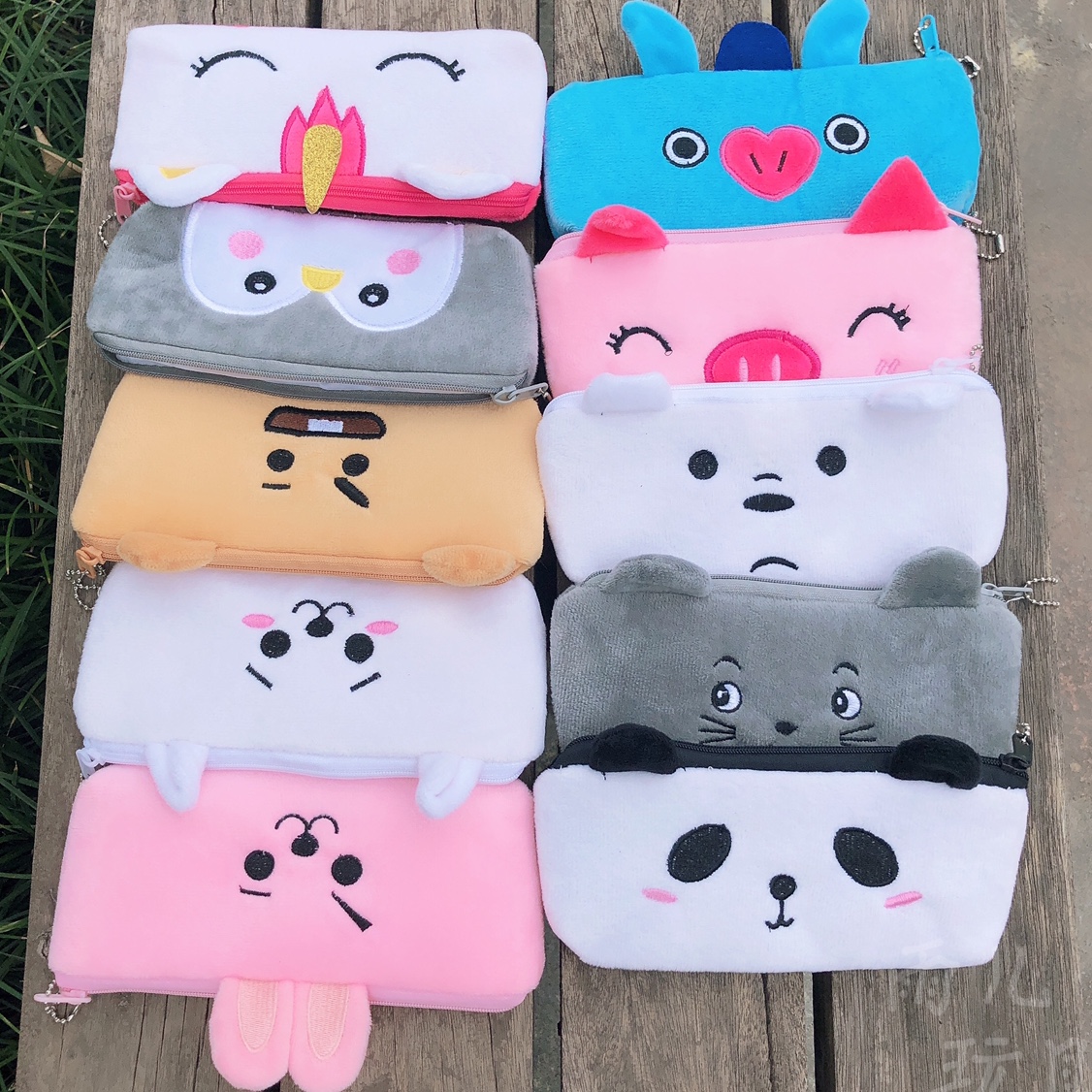Plush Pen Bag Student pen bag Cartoon Pen bag BT21 Bulletproof Kids' Group pen bag cartoon creative student pen bag Happy pen bag