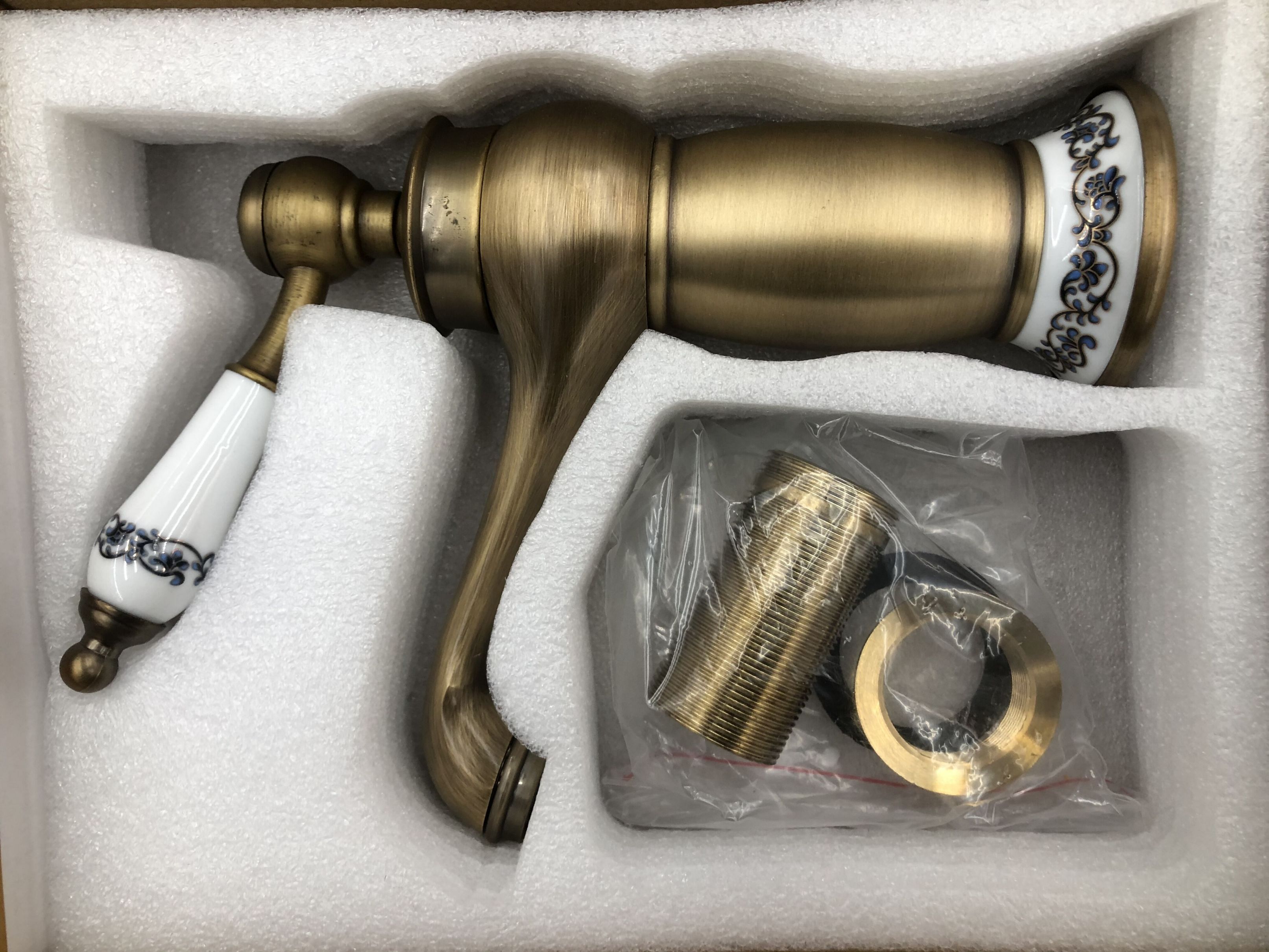 3097 the faucet full figure