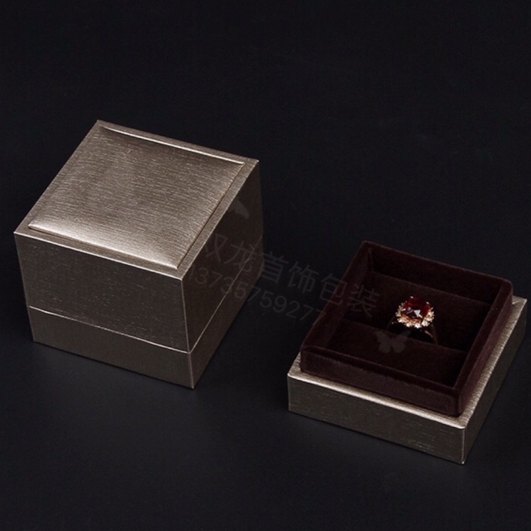 新款戒指盒首饰盒 戒指吊坠项链包装饰品盒 珠宝礼品