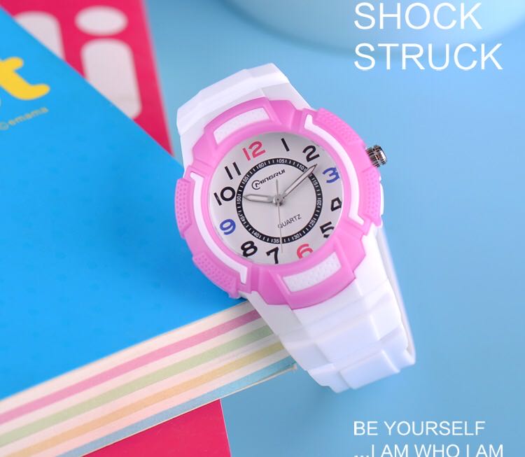 New children's watches, electronic watches for boys and girls in primary and secondary schools, luminous, waterproof, trendy quartz watches and fashionable jelly watches