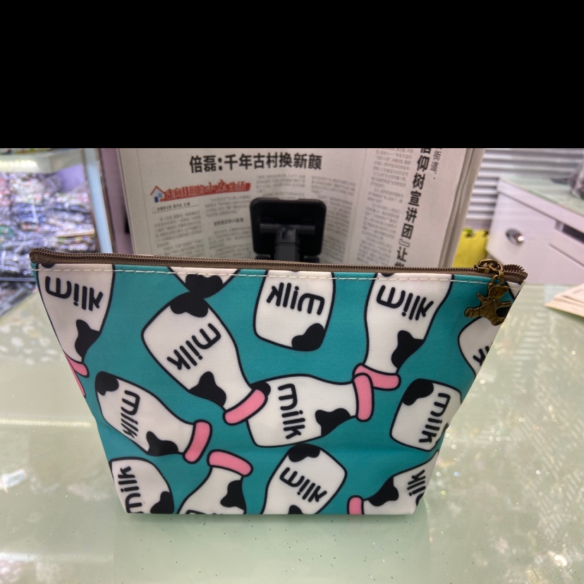 化妆包实物图