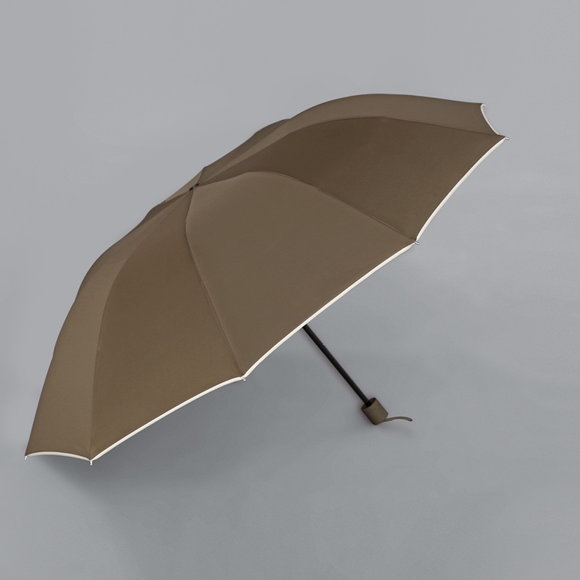 The 10K 68 super large three-fold umbrella can accommodate 2-3 people for edged-wrapped coffee details Picture