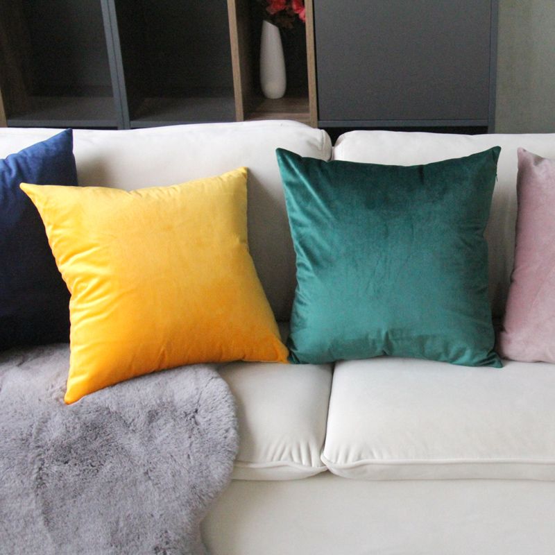 Velvet cushions, sofa cushions, velvet fabric, home living room cushion cover, office Application Scenario