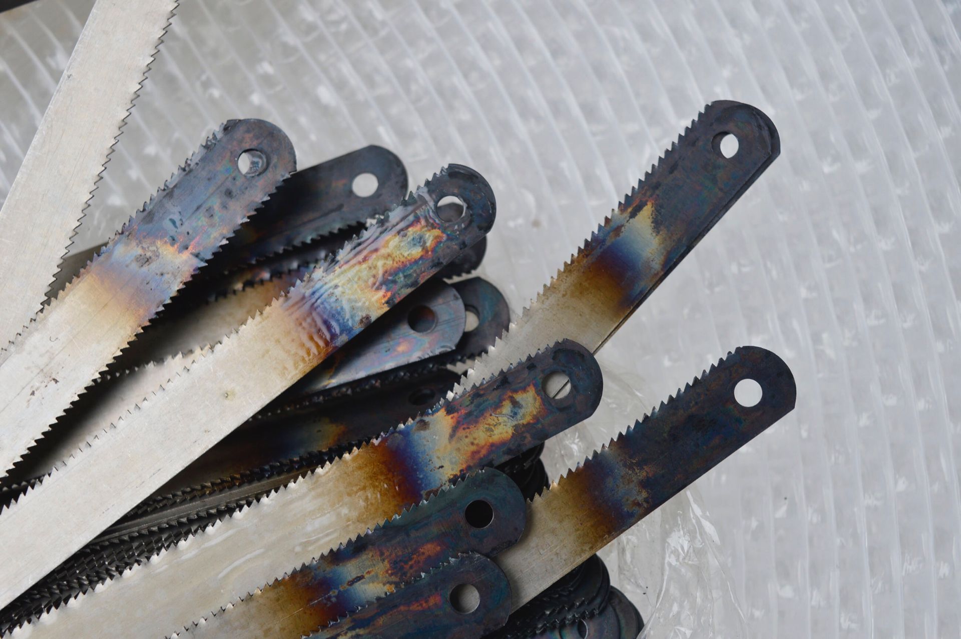 Qingdao Shark brand premium series Flexible hand 18-tooth medium tooth hacksaw blades details Picture