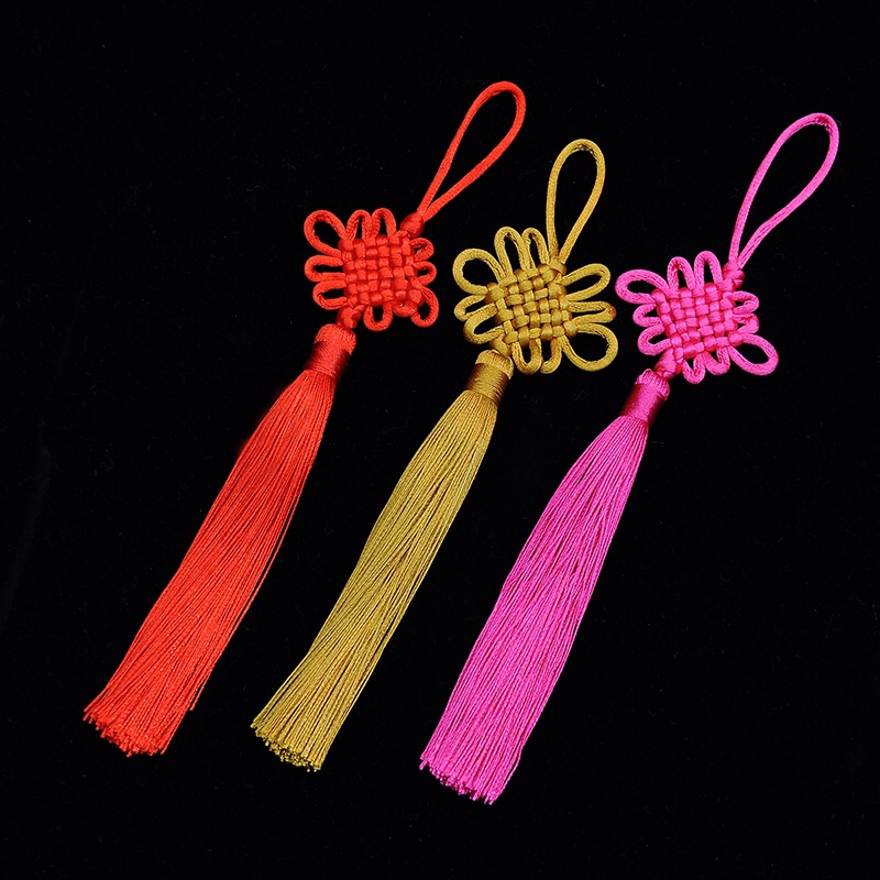 5, 6 Plates Of Chinese Knot Tassel undefined
