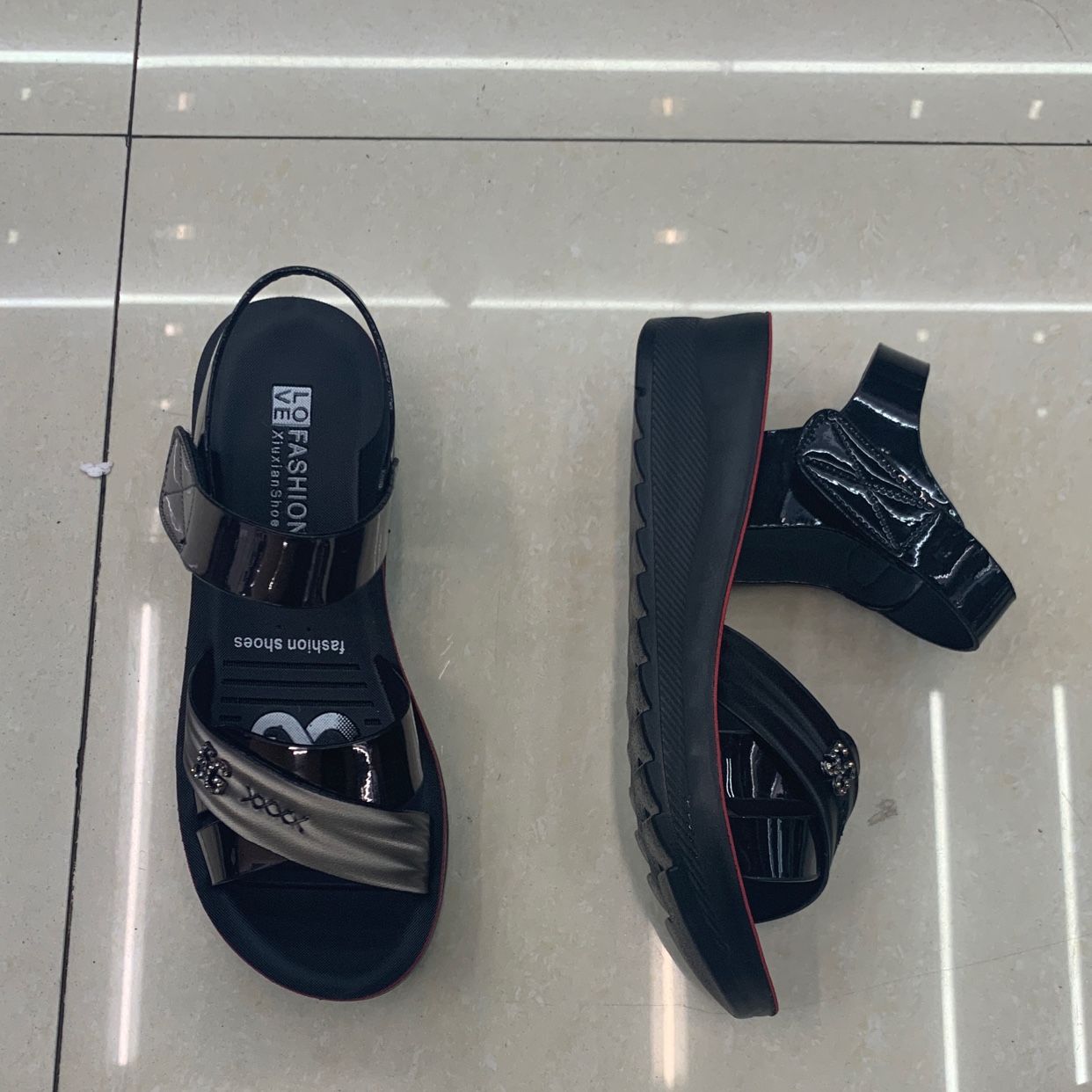 夏季女凉鞋