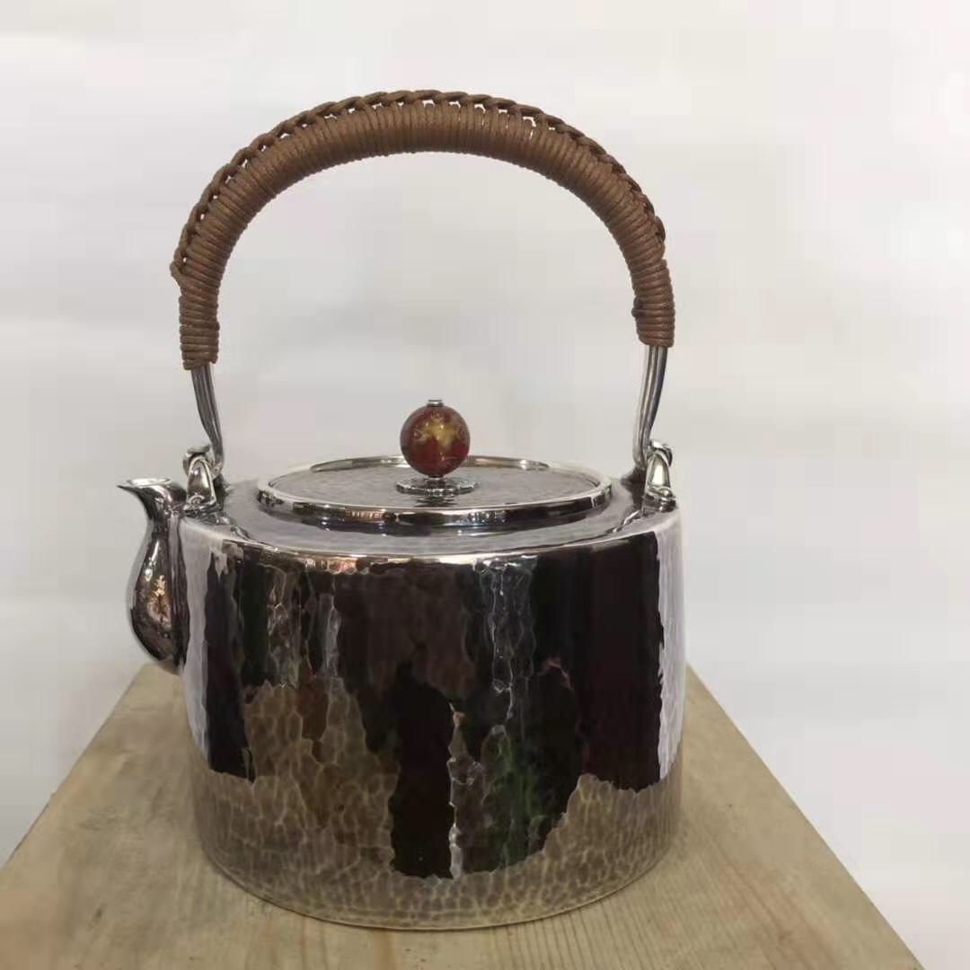 Silver pot, one-piece silver pot, pure silver, handcrafted silver pot, handle, kettle, regular price