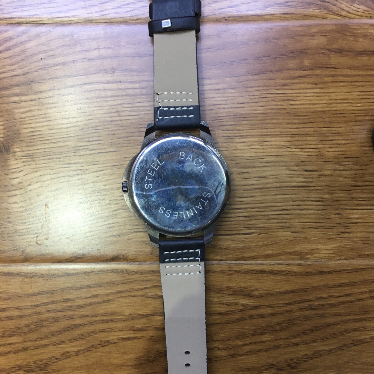 Men's double dark eye watch Specification image