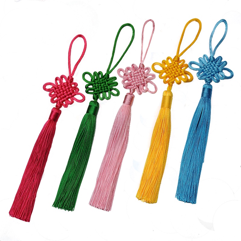 5, 6 Plates Of Chinese Knot Tassel Application Scenario