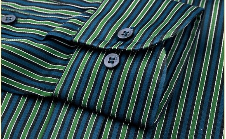 Spring and autumn men's long-sleeved plus-size shirts, oversized and plump shirts, one-inch formal shirts for overweight people, loose stripes, solid colors Item Picture