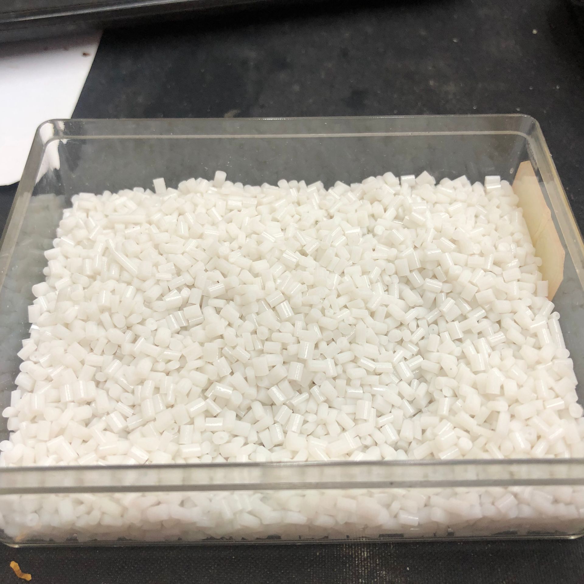 Factory direct sales of 25kg acrylic milky white. Large quantities enjoy better prices. Welcome to order. Honest seller with affordable prices detail image 4